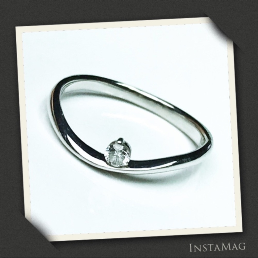PLATINUM & DIAMOND Wave Ring